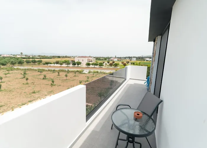 Aurora 5 Sea View Near The