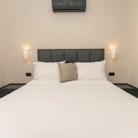 Aurora 5 Sea View Near The *